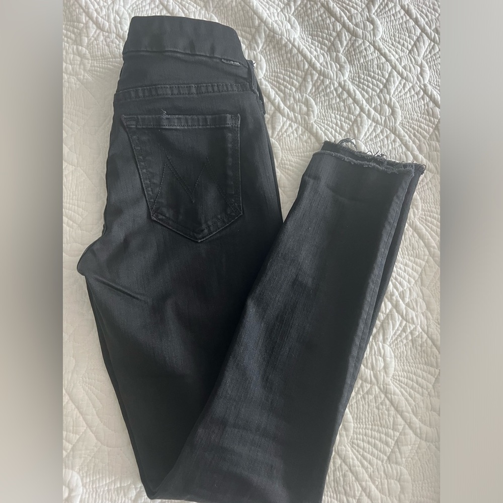 Guc Mother “The Looker” black denim size 24